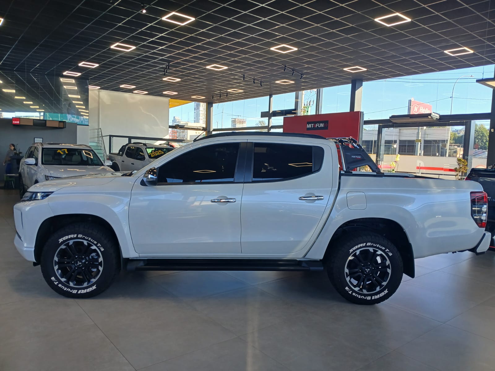 Foto Mitsubishi L200 Triton Sport HPE 2024